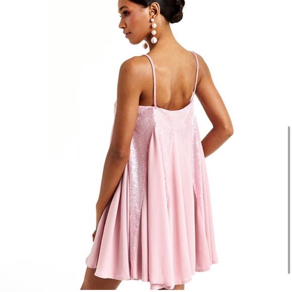 NWT Mestiza New York Margot Sequin Mini Dress Pink Balletcore Size Medium - Picture 2 of 12